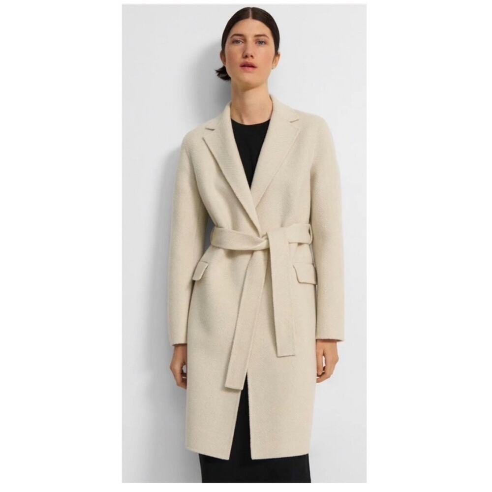 Theory Chevron Belted Coat in Cream- Small.